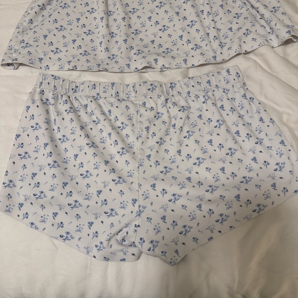 Lake Pajamas Pima Cotton Ruffle Shorts Set French Blue Floral Pajama Set Size M - Picture 14 of 17